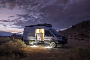 Utiliser l’IA lors de vacances en camping-car : le guide pratique pour voyager plus intelligemment